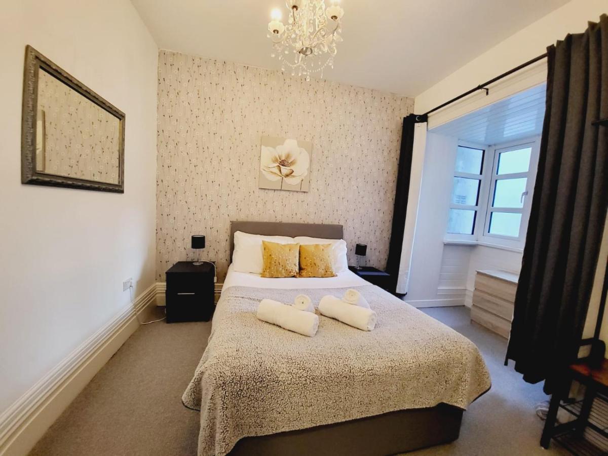 City Centre Room, Wifi, Share Facility Swansea Bagian luar foto